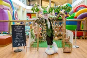 O Coelho da Páscoa recebe visitas no JK Shopping O Coelho da Páscoa recebe visitas no JK Shopping
