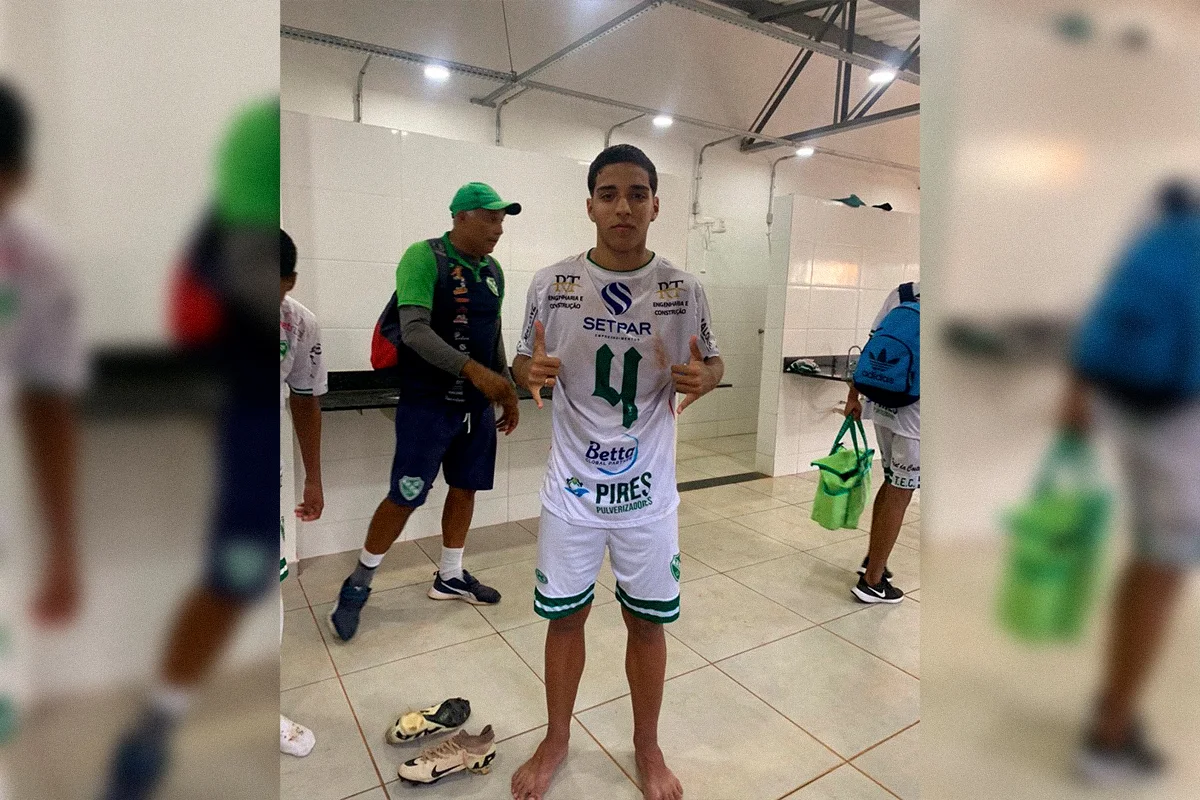 João Victor Azeredo tinha 18 anos João Victor Azeredo tinha 18 anos