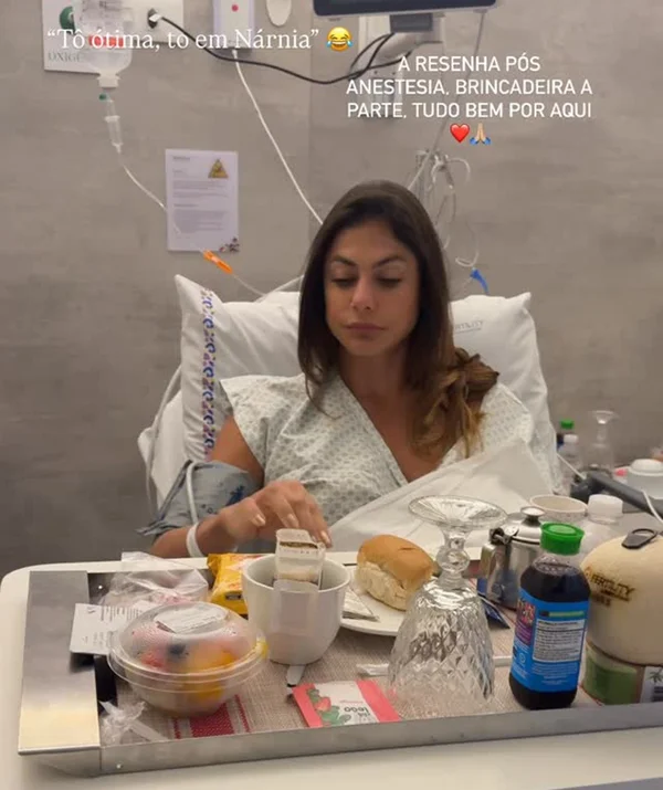 Mari Gonzalez se diverte ao descobrir reação pós-anestesia: “Louca” - destaque galeria Mari Gonzalez se diverte ao descobrir reação pós-anestesia: “Louca” - destaque galeria