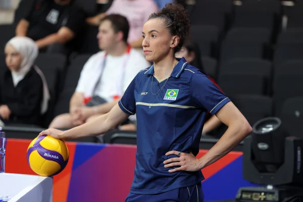 Gabi, jogadora da Seleção Brasileira Feminina de Vôlei