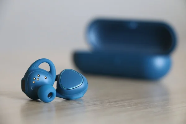 Review: fone sem fio Samsung Gear IconX é prático, mas preço assusta