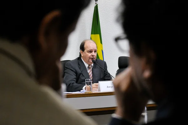 Procuradoria denuncia Jorge Zelada mais uma vez por corrupção