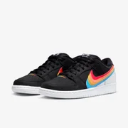 Detalhes do tênis Nike SB Dunk Low Pro x Polaroid