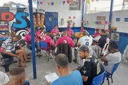Grupo "Pagode Na Lata" se apresentando no antigo território da Cracolândia Grupo "Pagode Na Lata" se apresentando no antigo território da Cracolândia