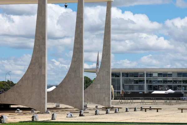 Penduricalhos: ministros do STF determinam uso de contracheque único