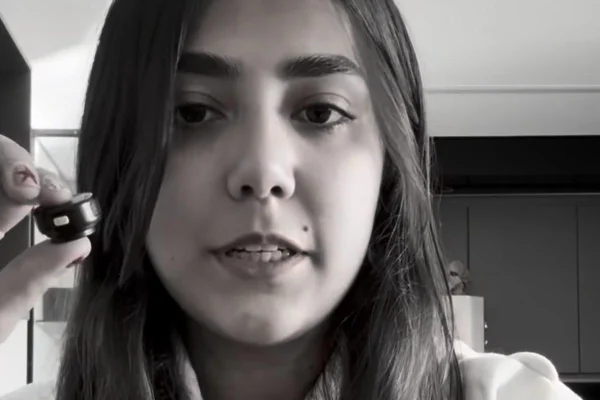 Heloisa Rodrigues, biomédica que tenta retirar nome da mãe de certidão após histórico de abusos