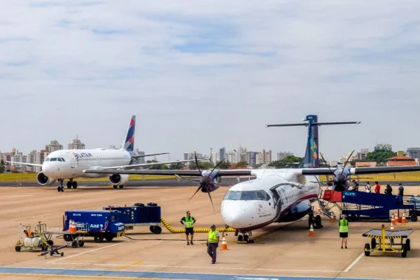 A concessionária do Aeroporto de Rio Preto lamentou o ocorrido. Apesar dos esforços de reanimação, o passageiro estava sem sinais vitais - Metrópoles