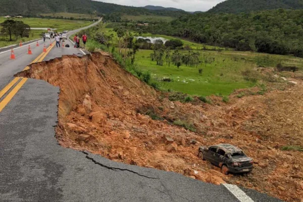 cratera teresina alto paraíso