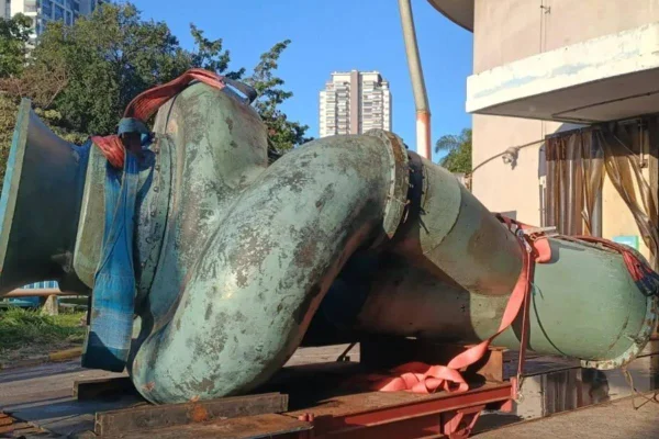 Bomba de esgoto da Sabesp - Metrópoles