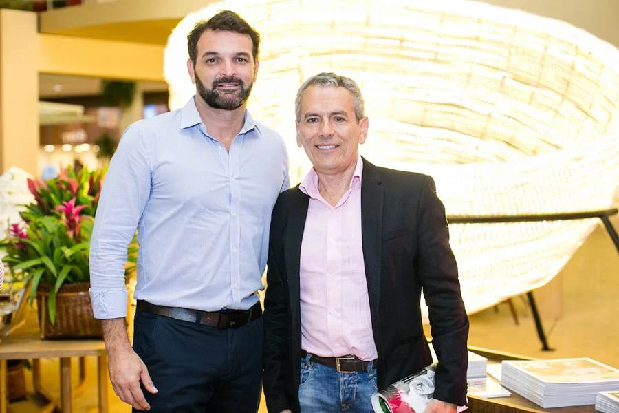 Marcondes Vidal e Marcos Azevedo Marcondes Vidal e Marcos Azevedo
