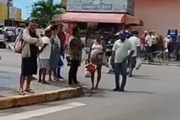Imagem colorida, idosa morre após ser atropelada-Metrópoles
