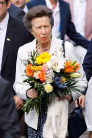 Princesa Anne é irmã do rei Charles 