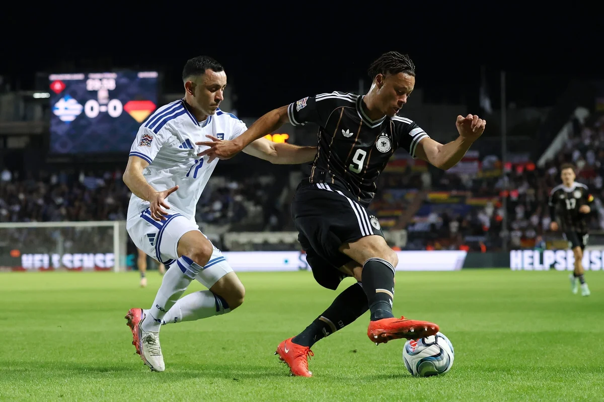 Alemanha e Grécia empataram sem gols. Alemanha e Grécia empataram sem gols.