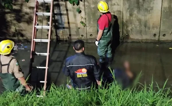 Imagem colorida de resgate de jovem usuário de drogas agredido por traficante em Curitiba - Metrópoles