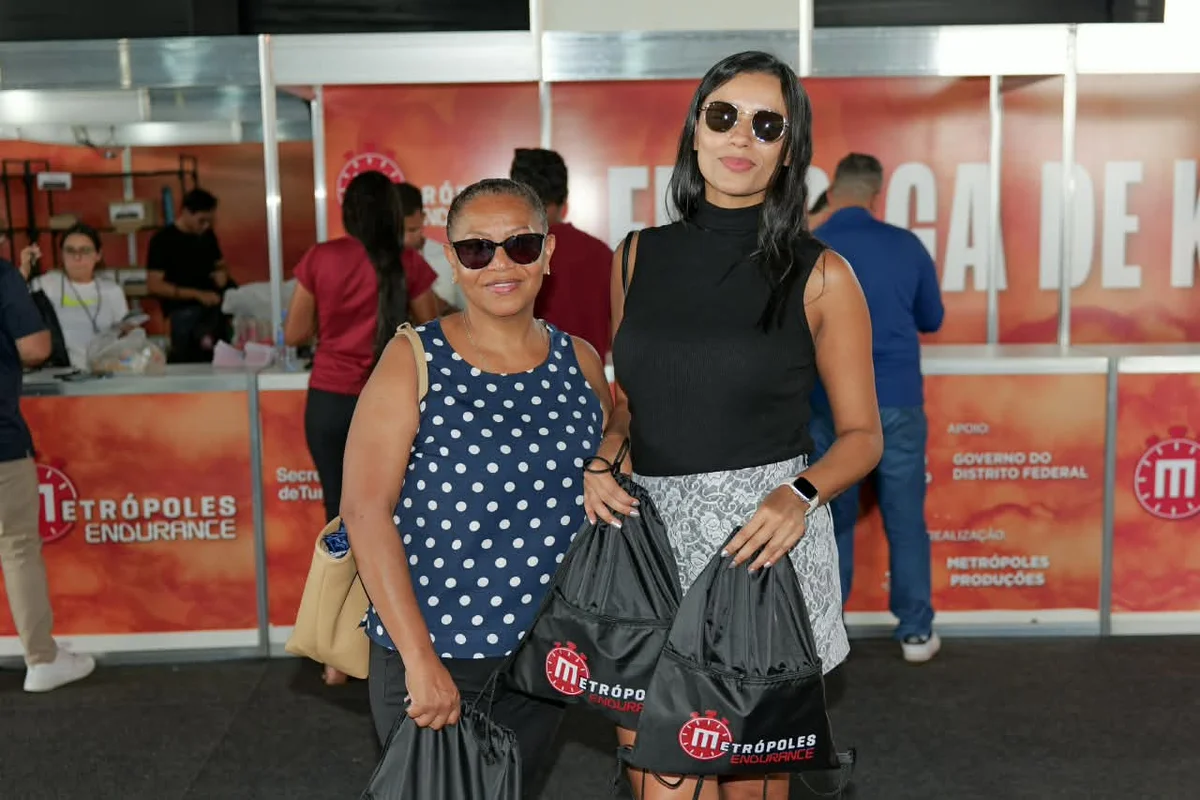 Antônia Marta e Valéria Santos Antônia Marta e Valéria Santos