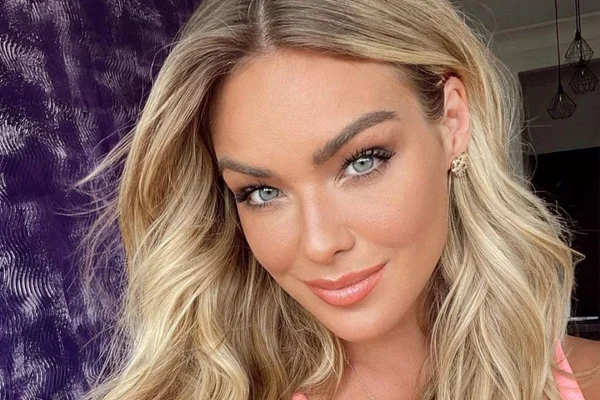 Bárbara Heck mostra insatisfação com clima de paz e amor no BBB22