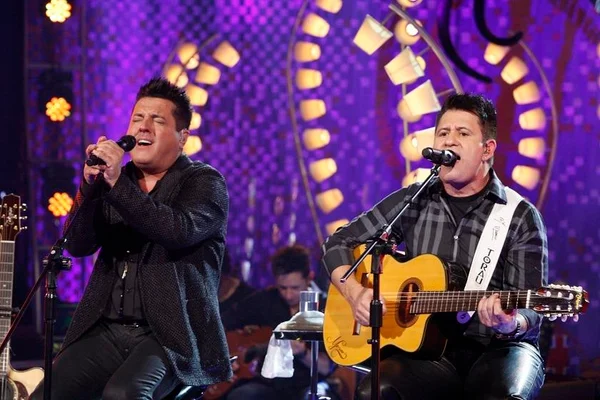 Bruno, que faz dupla com Marrone, fica bêbado em show e revolta fãs