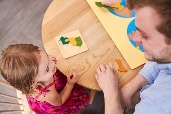 UnB oferece auxílio creche para alunos com filho menor de 4 anos