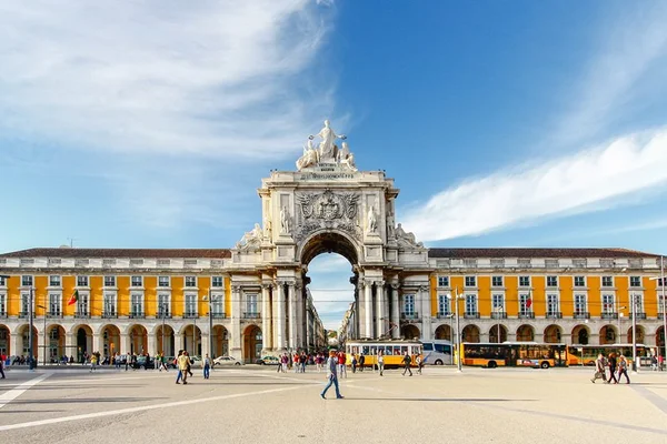 Quer morar na Europa? Invista em imóveis e consiga visto para Portugal