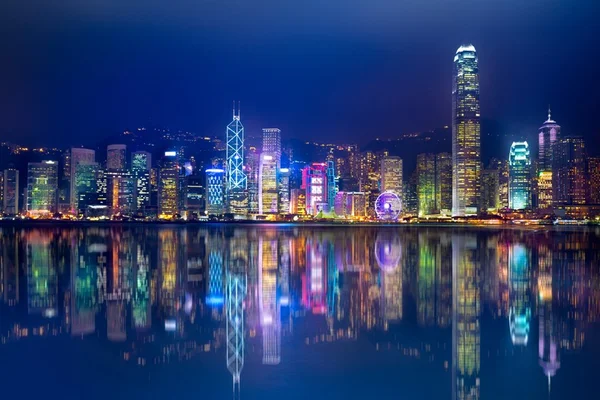 Vaga de estacionamento é vendida por R$ 6,6 milhões em Hong Kong
