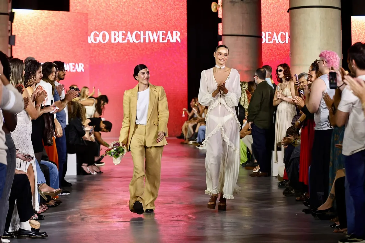 Metrópoles Catwalk encerra 3ª edição com Negra Li na passarela - imagem 8 Metrópoles Catwalk encerra 3ª edição com Negra Li na passarela - imagem 8