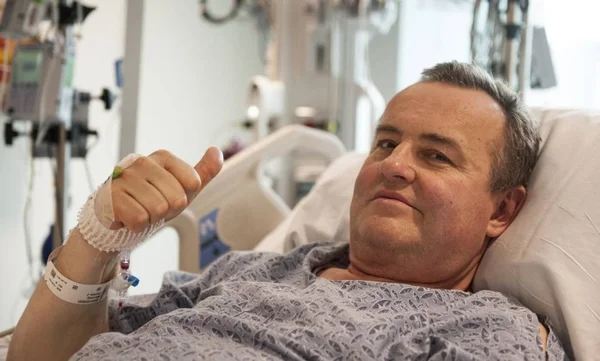 Paciente com câncer recebe o primeiro transplante de pênis dos EUA