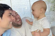 O casal Lucas Bley e Lucas Rangel são pais de Mia O casal Lucas Bley e Lucas Rangel são pais de Mia