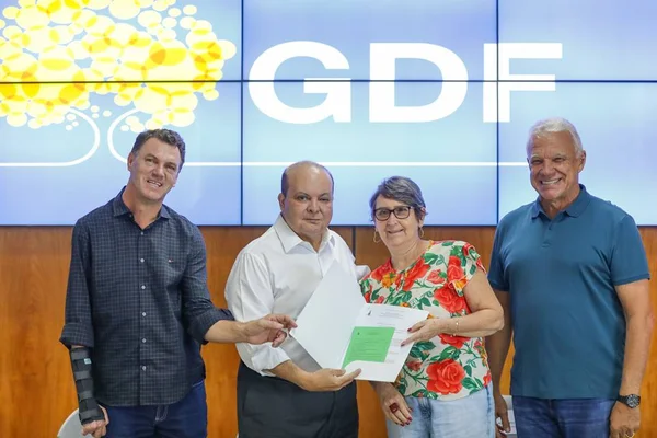 Permissão de boxes para feirantes
