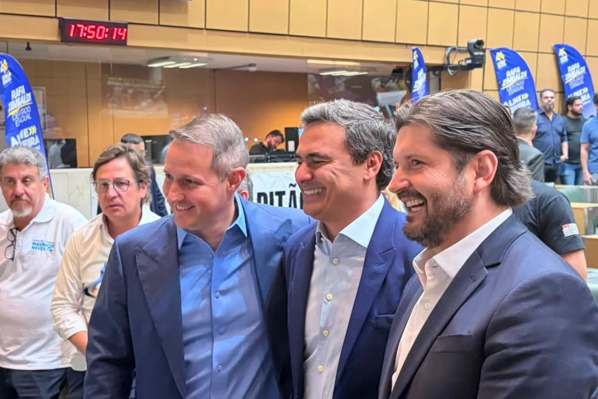 Sem Rueda e Ciro, União-PP confirma apoio a Tarcísio em convenção - imagem 2 Sem Rueda e Ciro, União-PP confirma apoio a Tarcísio em convenção - imagem 2