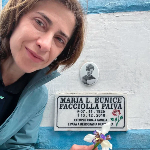 Heloísa Périssé revela desafio ao viver Eunice Paiva no teatro: “Visceral” - destaque galeria