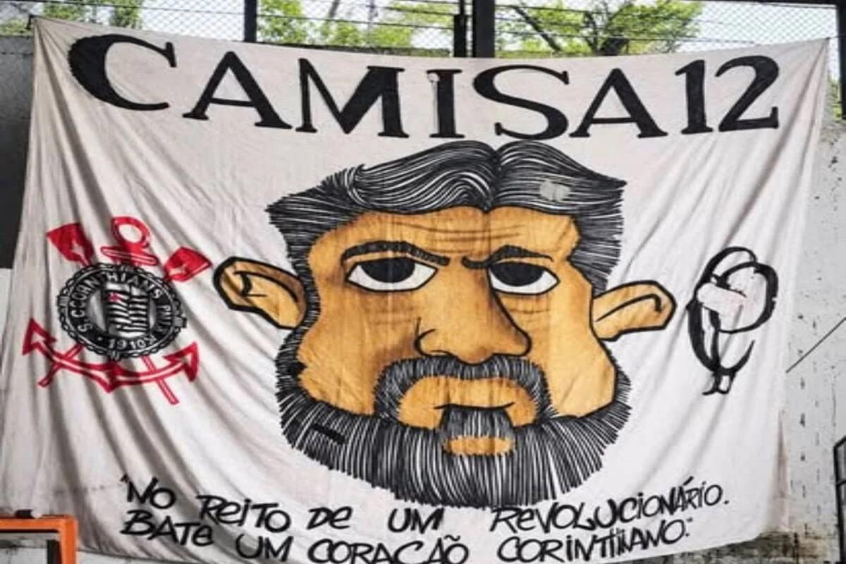 Torcida Jovem Camisa 12, organizada do Corinthians Torcida Jovem Camisa 12, organizada do Corinthians