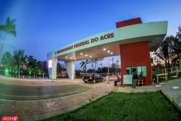 Universidade Federal do Acre