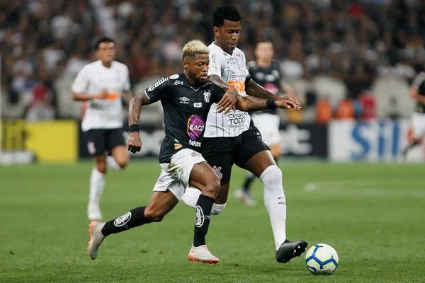 Corinthians x Santos: saiba onde assistir, horário e escalações