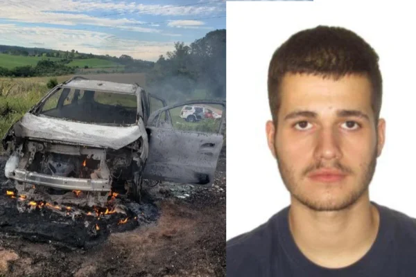 Carro queimado a esquerda e a direita retrato de jovem branco de cabelos curtos - Metrópoles