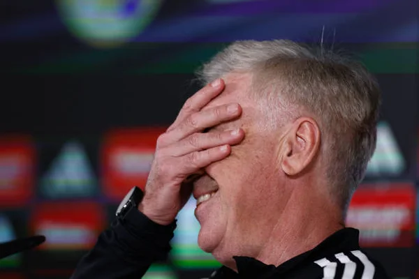 Jornal italiano diz que Ancelotti pode assumir o Brasil em janeiro