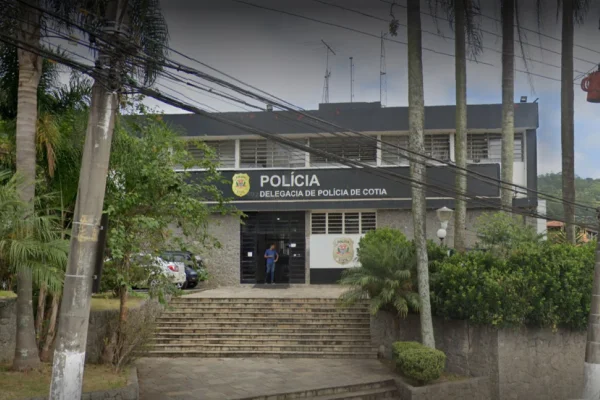 Adolescente de 13 anos é encontrada morta em área de trilha em Cotia