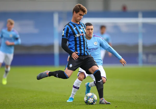 Rodrigo Gut com a camisa da Atalanta