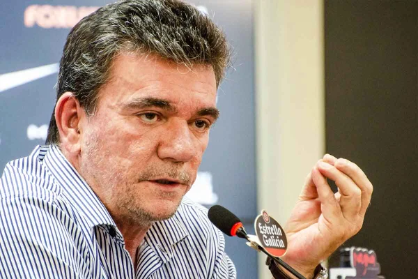 Imagem colorida ex-presidente Corinthians - Metrópoles
