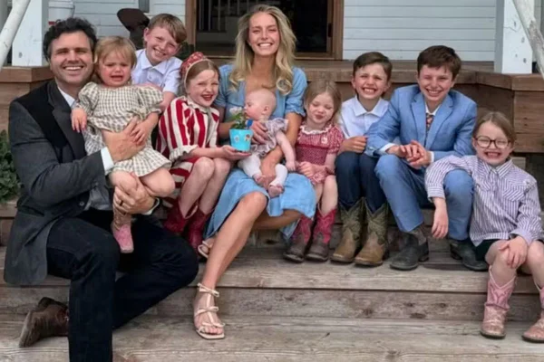 Quem é Hannah Neeleman, mãe de 8 que gerou polêmica nas redes sociais
