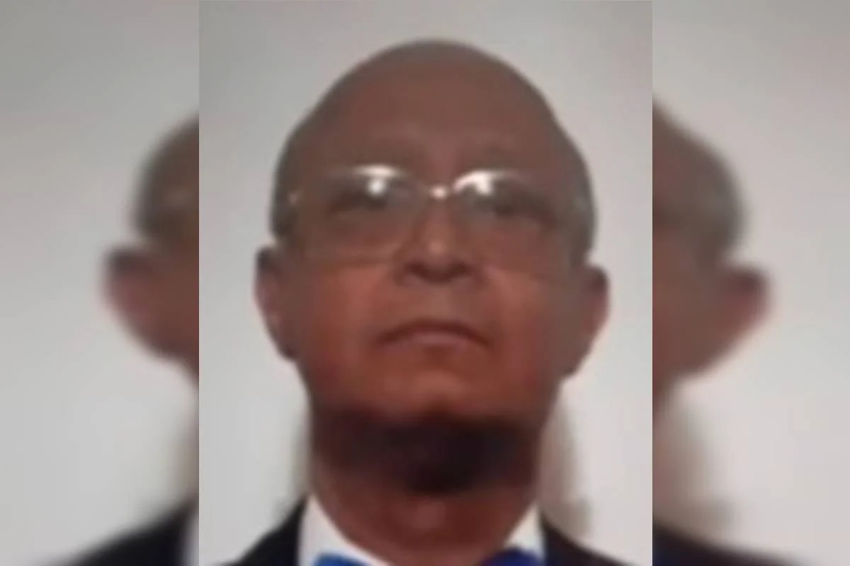 João Batista, pai e pastor evangélico de 74 anos João Batista, pai e pastor evangélico de 74 anos
