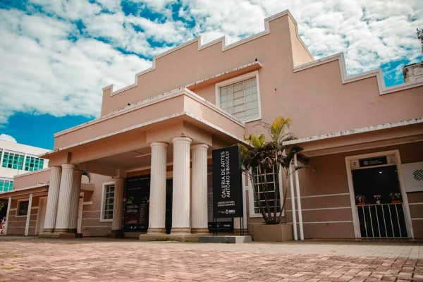 imagem colorida cinema publico anapolis