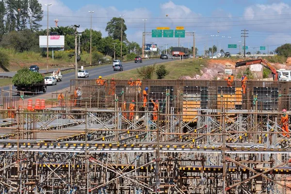 Primeiro viaduto do Trevo Triagem Norte será inaugurado no sábado (23)