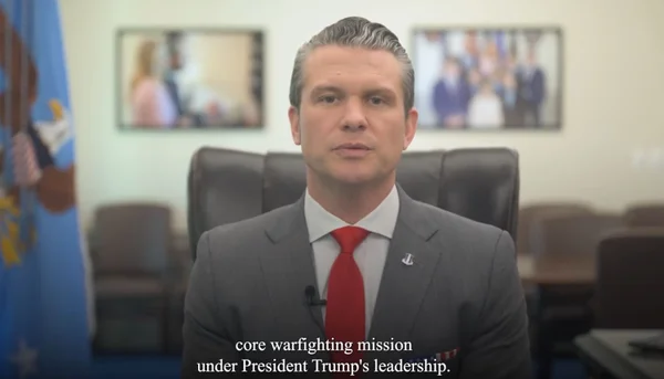 Imagem colorida de Pete Hegseth, secretário de Defesa dos EUA - Metrópoles