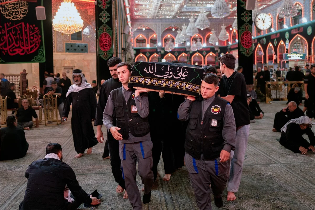 Irã deve enterrar Ali Khamenei nesta quinta, em meio a ataques dos EUA - imagem 2