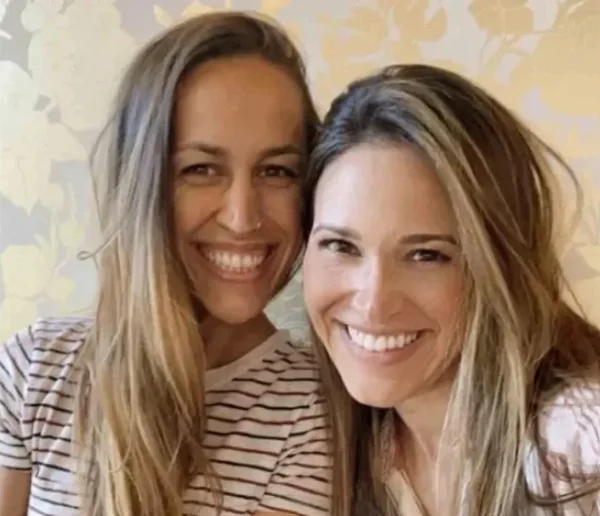 Após presentear marido com ménage, esposa o deixa por mulher: “Livre”