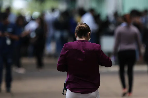 Governadores de 14 estados preveem reajuste a servidores em 2022