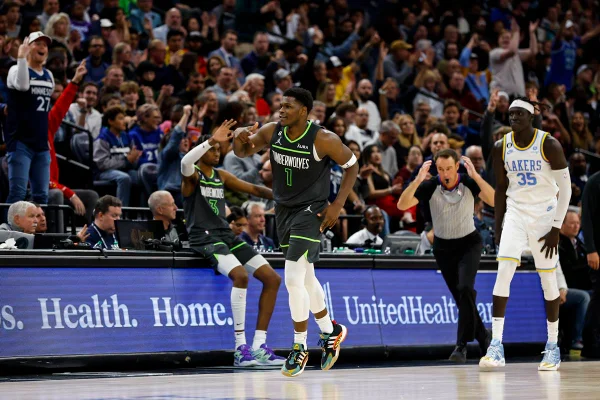 Lakers perdem para Wolves e chegam a cinco derrotas em cinco jogos
