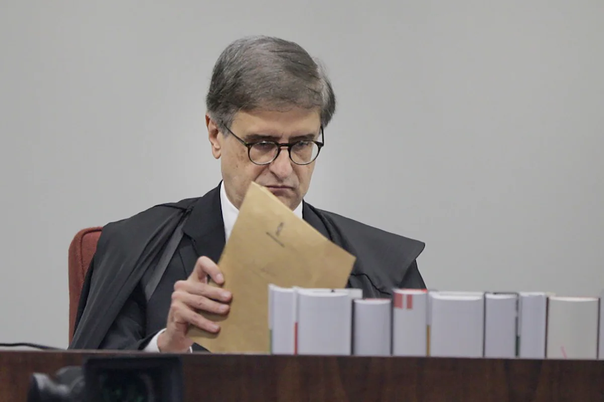 Relator vota contra abertura de investigação sobre Gonet no Caso Master