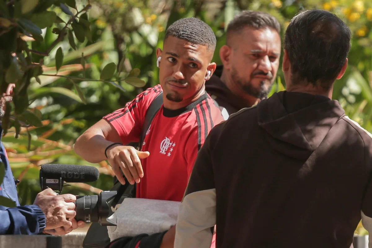 Samuel Lino é um dos destaques do Flamengo da temporada Samuel Lino é um dos destaques do Flamengo da temporada