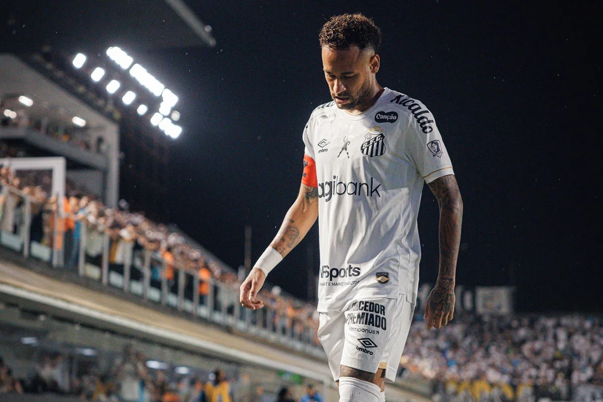 Neymar Jr. zomba e chama Luana Piovani de “mãe maluca” - imagem 2 Neymar Jr. zomba e chama Luana Piovani de “mãe maluca” - imagem 2